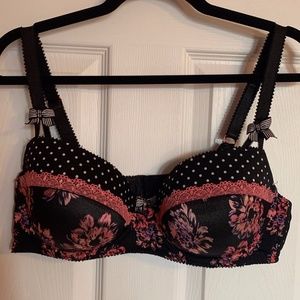 Pretty Addition Elle bra with bows 40C